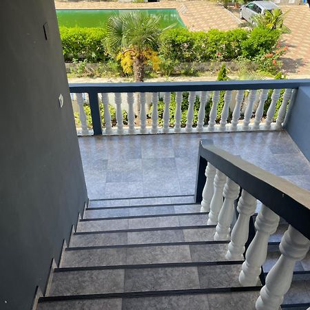 Sun Kissed Hotel Kobuleti Ngoại thất bức ảnh