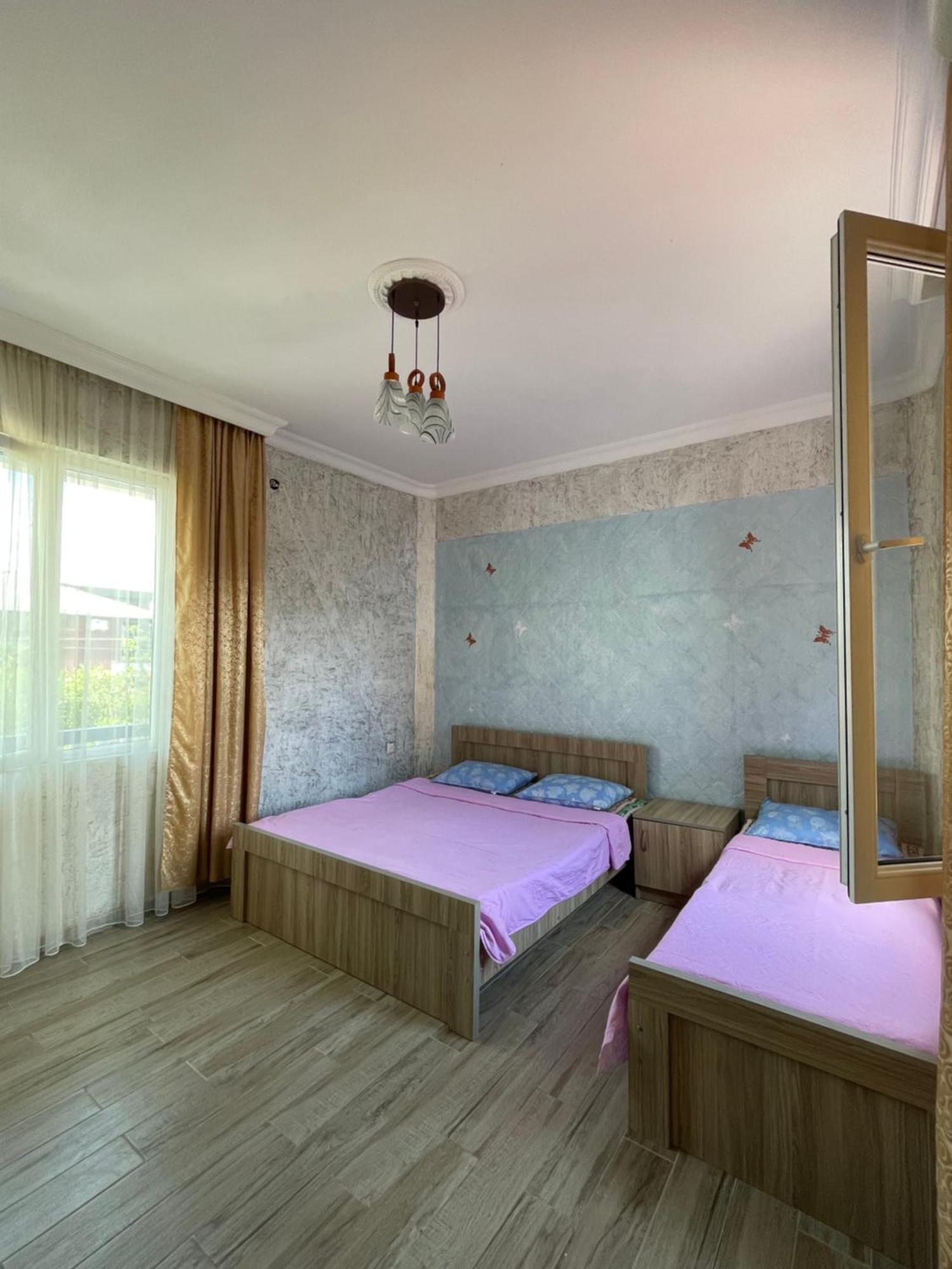 Sun Kissed Hotel Kobuleti Ngoại thất bức ảnh