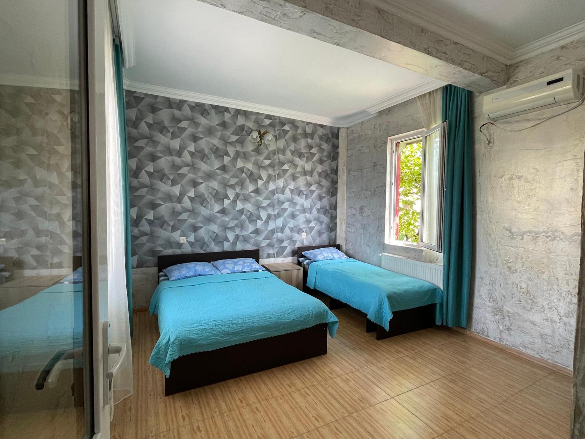 Sun Kissed Hotel Kobuleti Ngoại thất bức ảnh