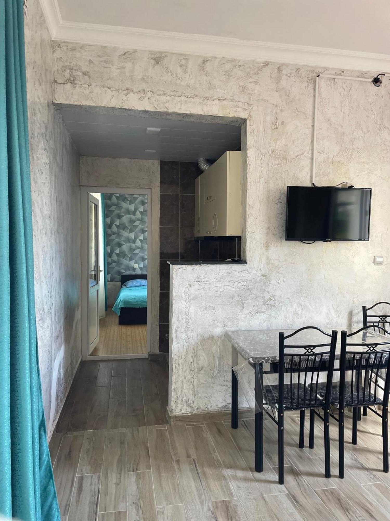 Sun Kissed Hotel Kobuleti Ngoại thất bức ảnh